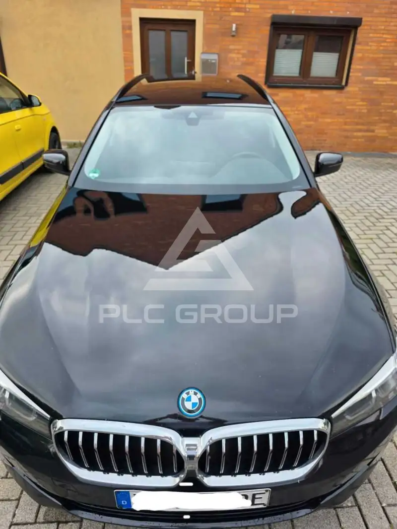 2022 BMW 520