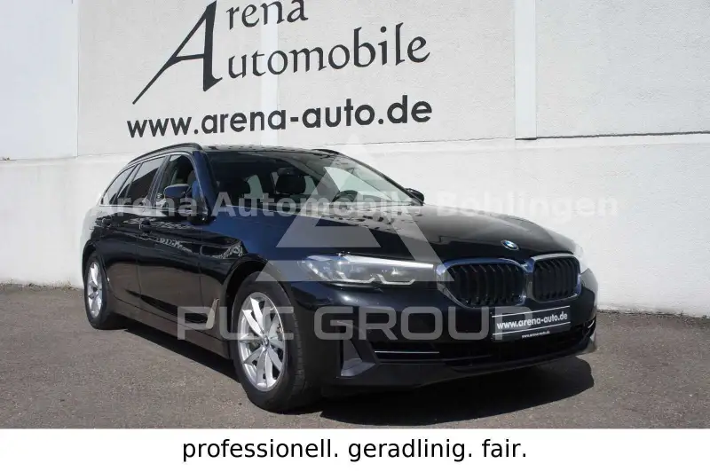 2022 BMW 520