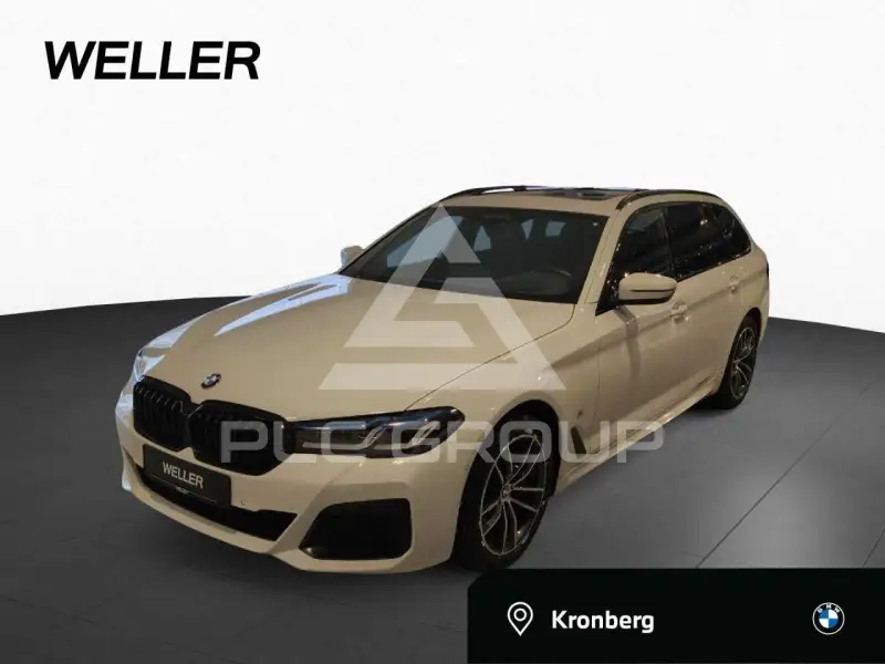 2022 BMW 520