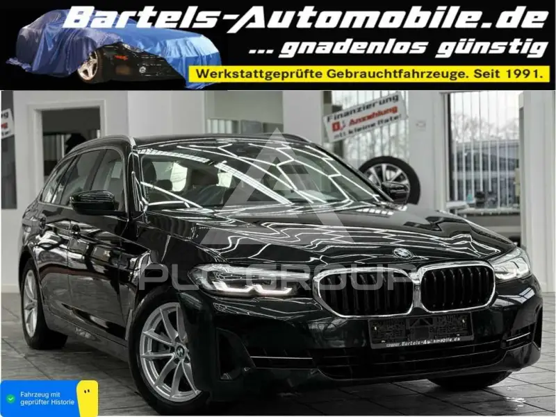 2022 BMW 520
