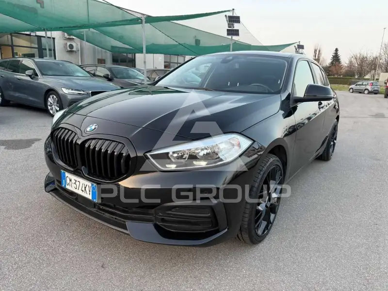 2022 BMW 116