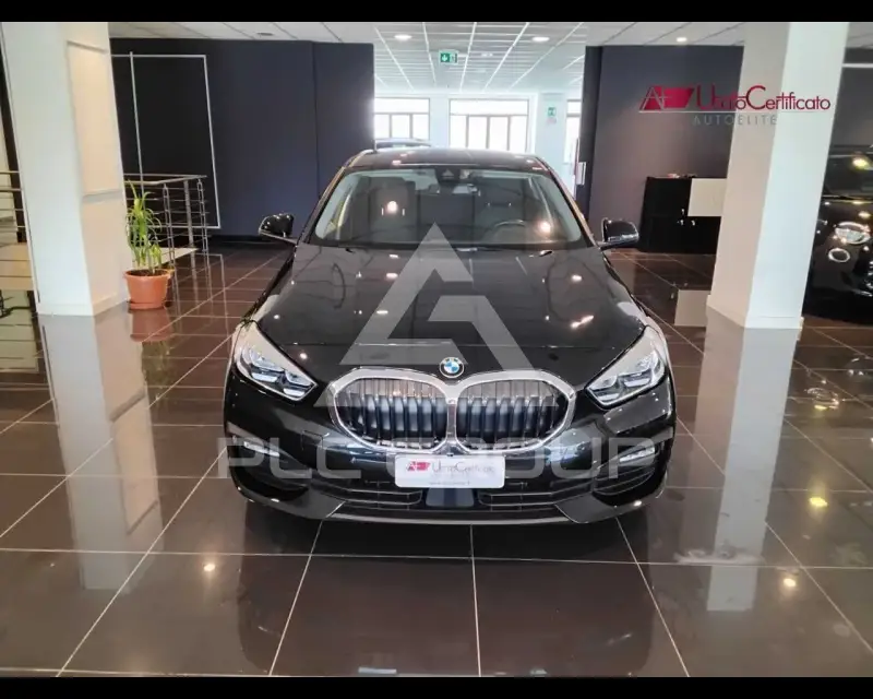2022 BMW 116