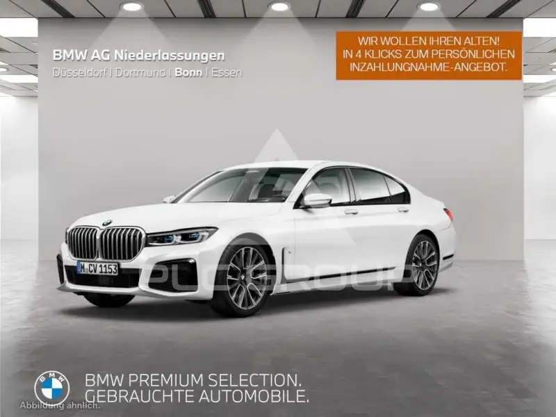 2022 BMW 730
