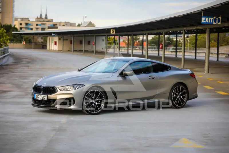 2022 BMW M850
