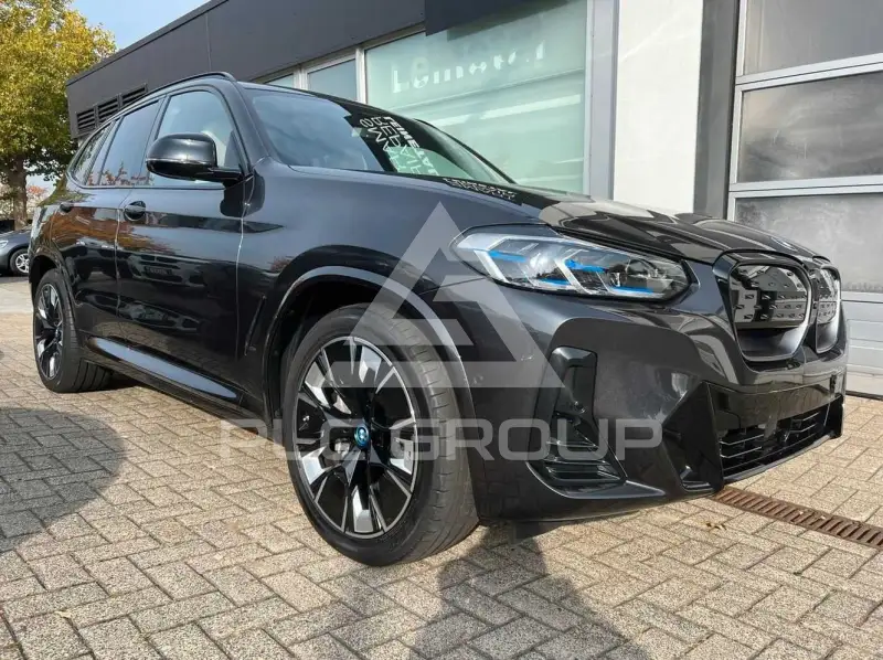 2022 BMW iX