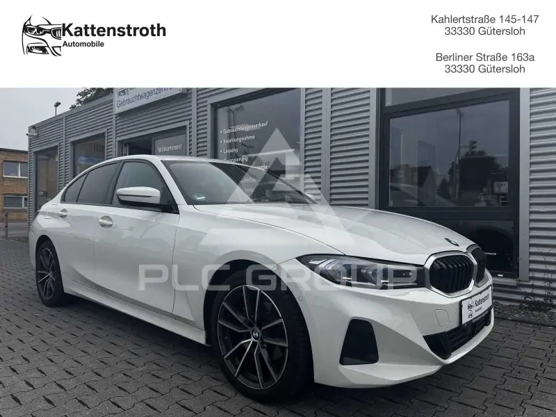2022 BMW 318