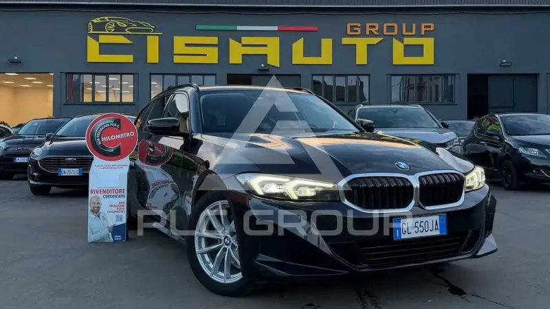 2022 BMW 318