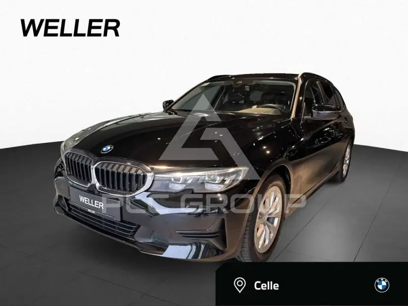2022 BMW 318