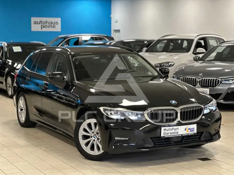 2022 BMW 318