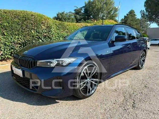 2022 BMW 318