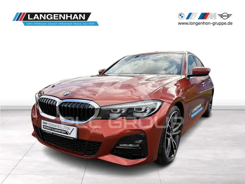 2022 BMW 318