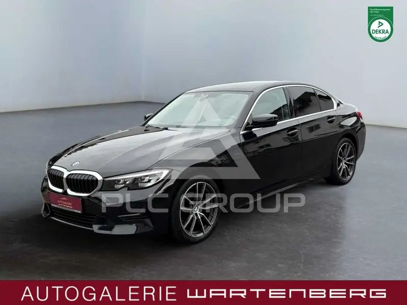 2022 BMW 318