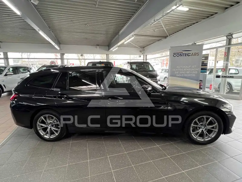 2022 BMW 318