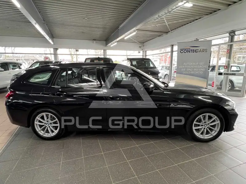 2022 BMW 318