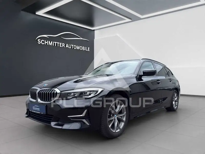 2022 BMW 318