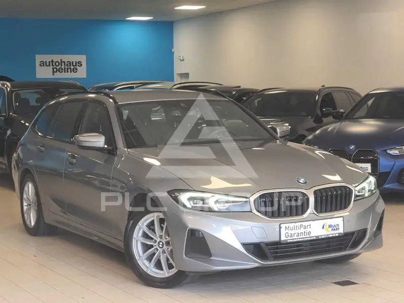 2022 BMW 318