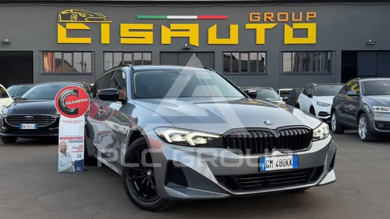 2022 BMW 318