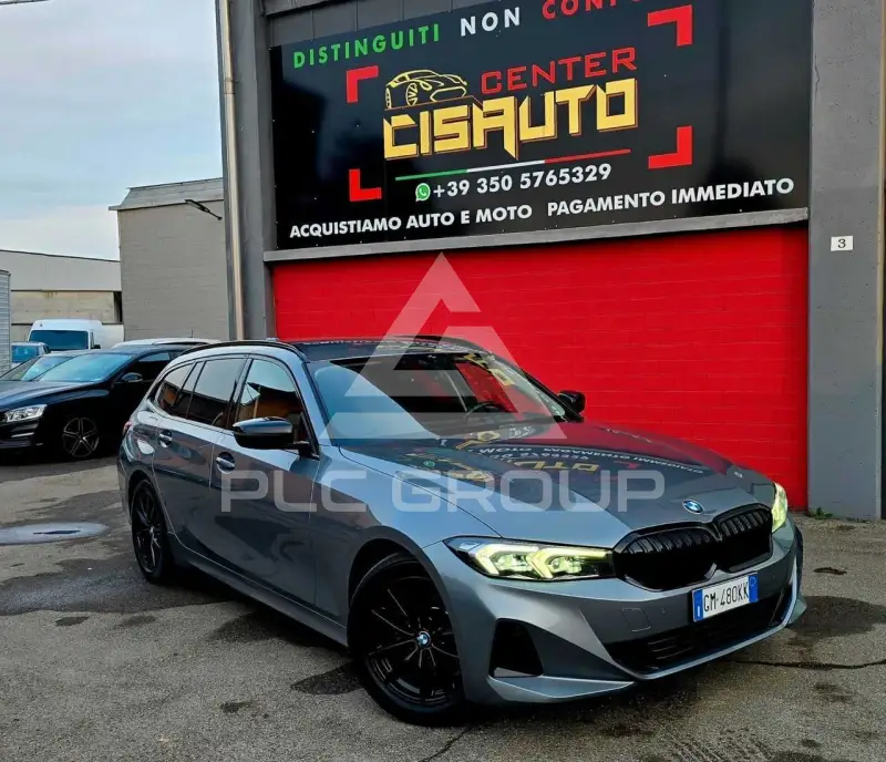 2022 BMW 318