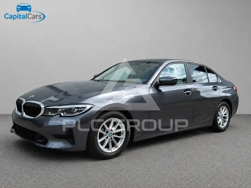 2022 BMW 318