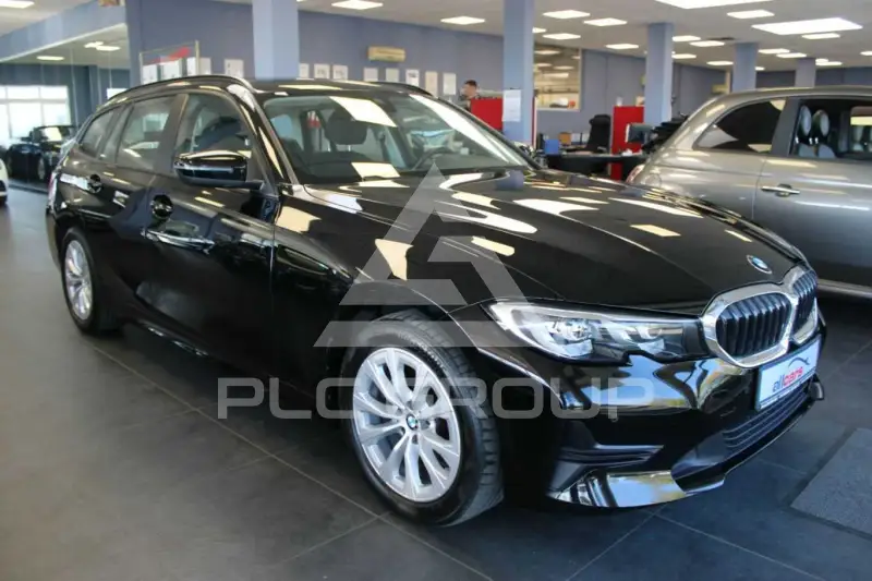 2022 BMW 318
