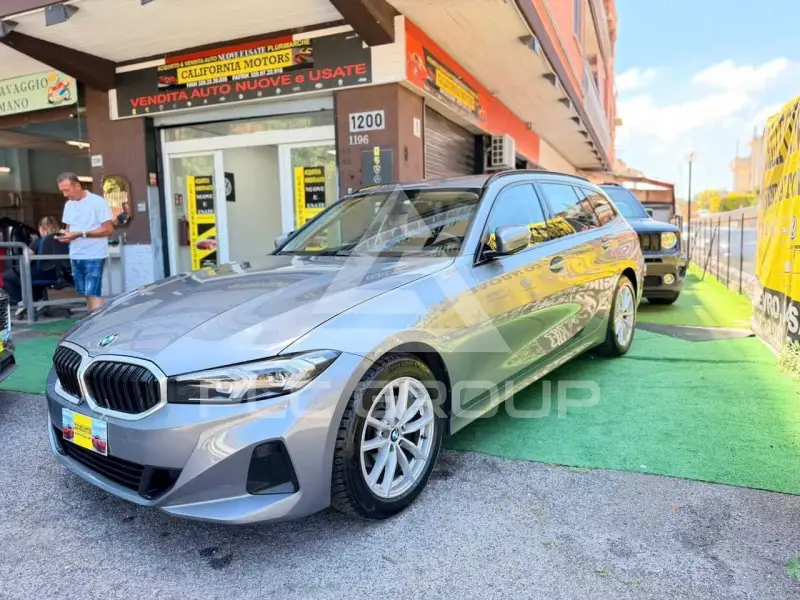 2022 BMW 318