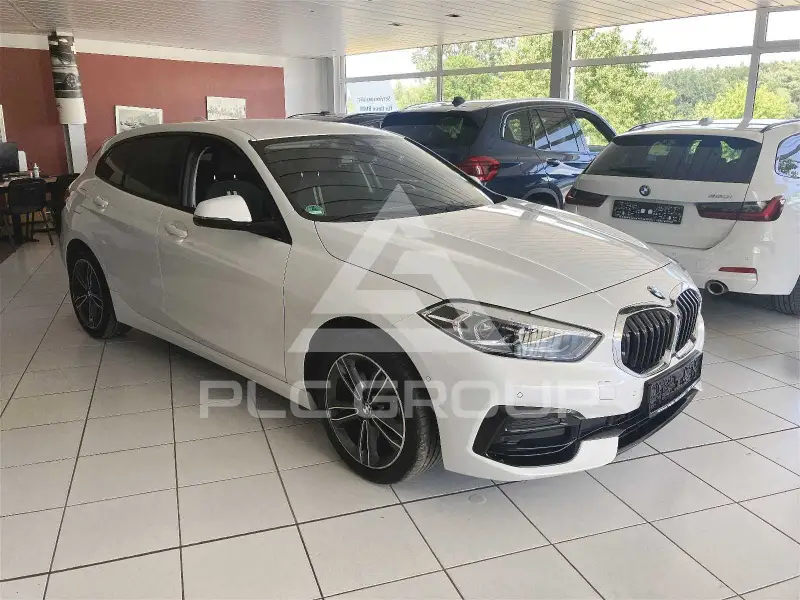 2022 BMW 118