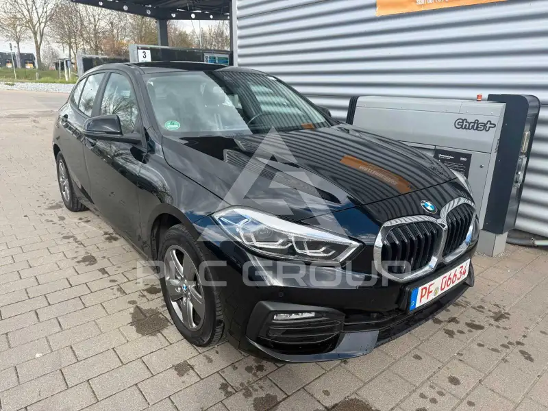 2022 BMW 118