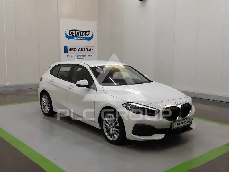 2022 BMW 118