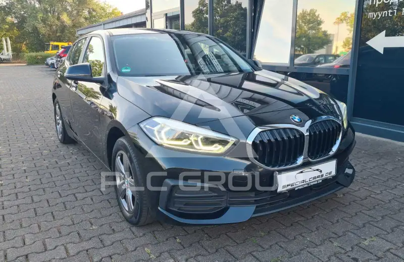 2022 BMW 118