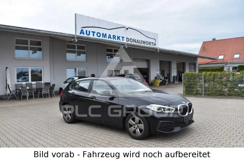 2022 BMW 118
