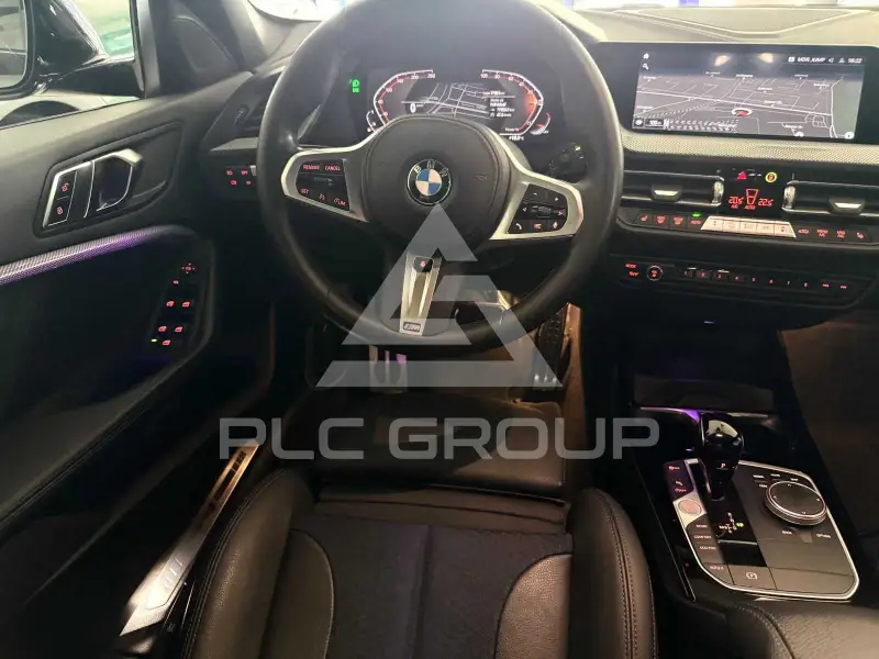 2022 BMW 118
