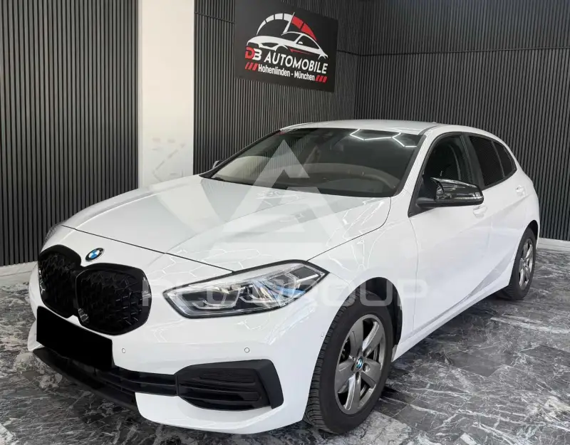 2022 BMW 118