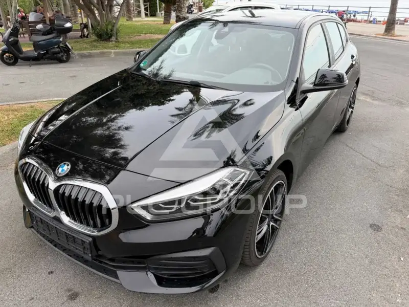 2022 BMW 118