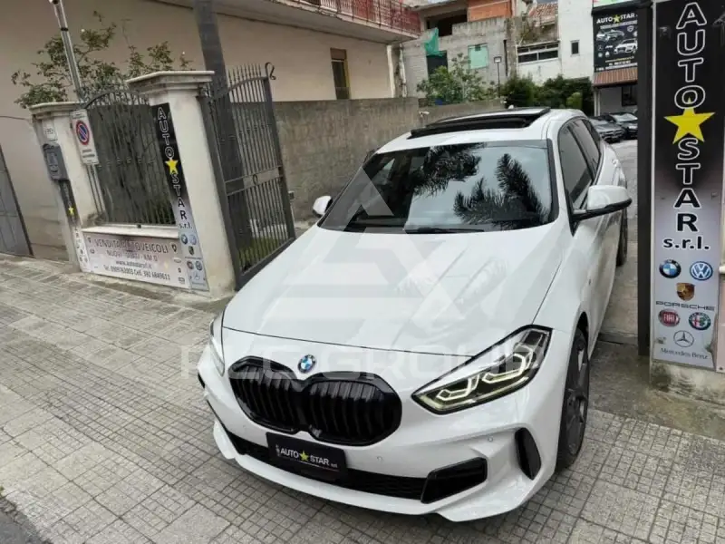 2022 BMW 118