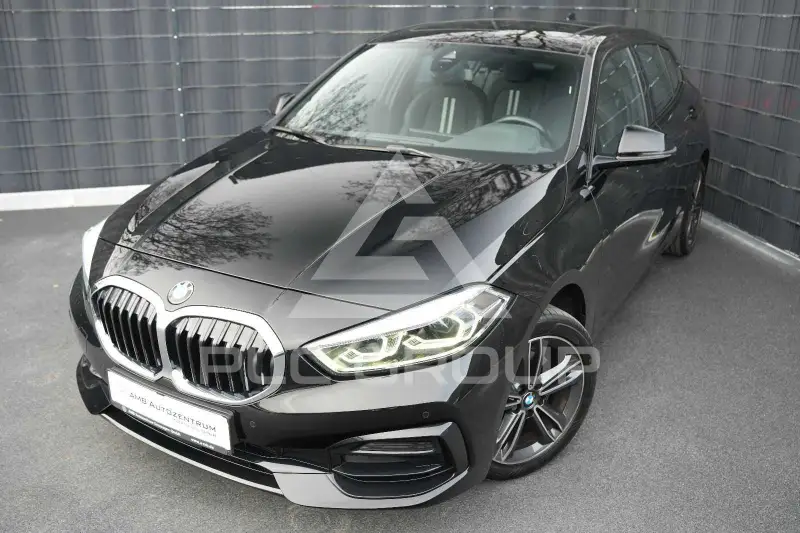 2022 BMW 118