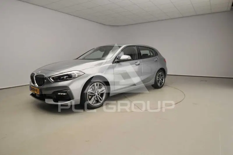 2022 BMW 118