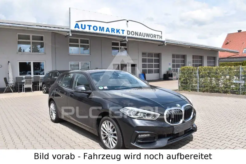 2022 BMW 118