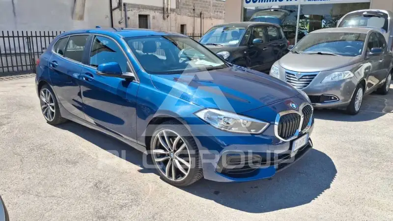 2022 BMW 118
