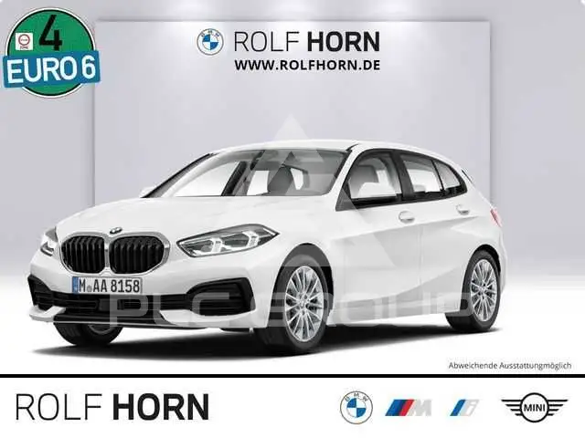 2022 BMW 118