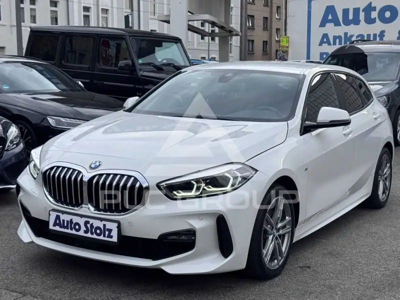 2022 BMW 118