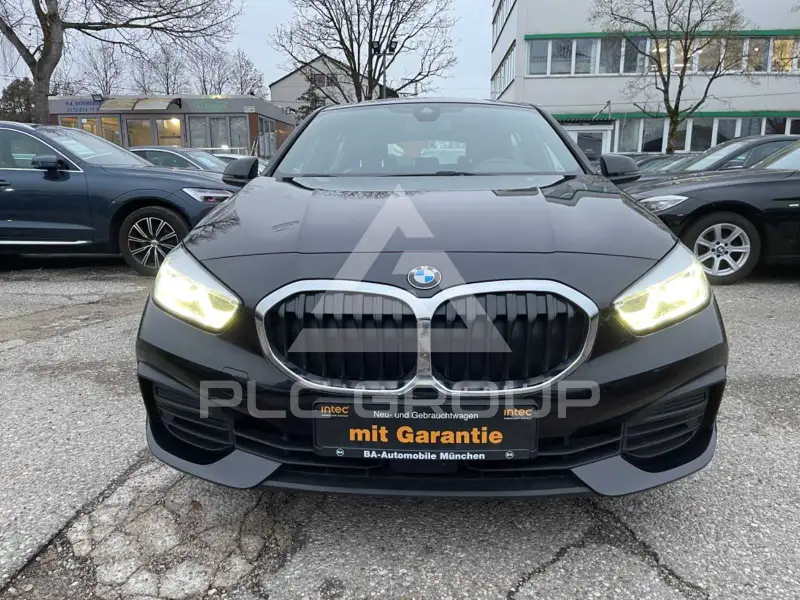 2022 BMW 118