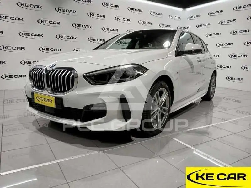 2022 BMW 118