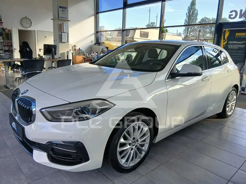 2022 BMW 118