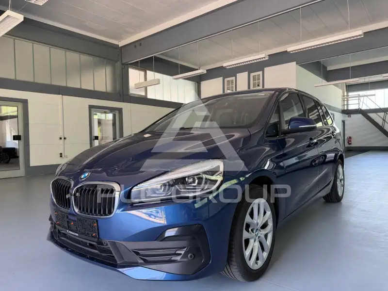 2022 BMW 218