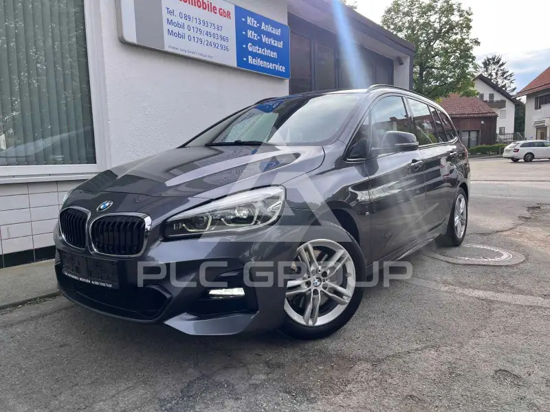 2022 BMW 218
