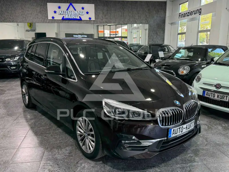 2022 BMW 218