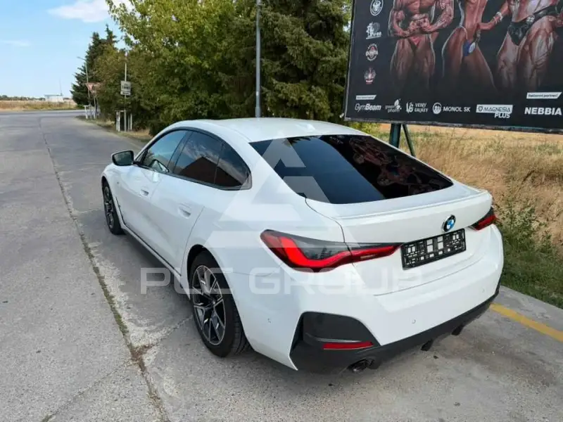 2022 BMW 420