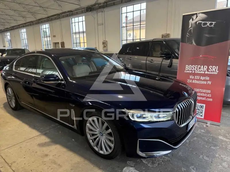 2022 BMW 745