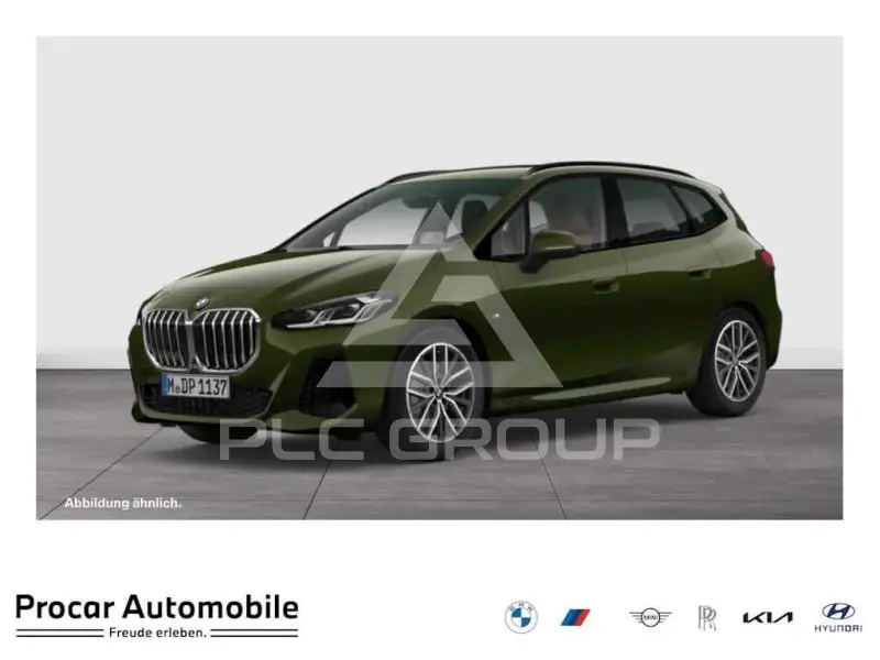 2022 BMW 220