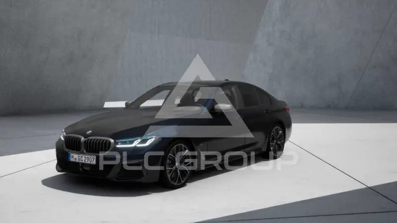 2022 BMW 550M